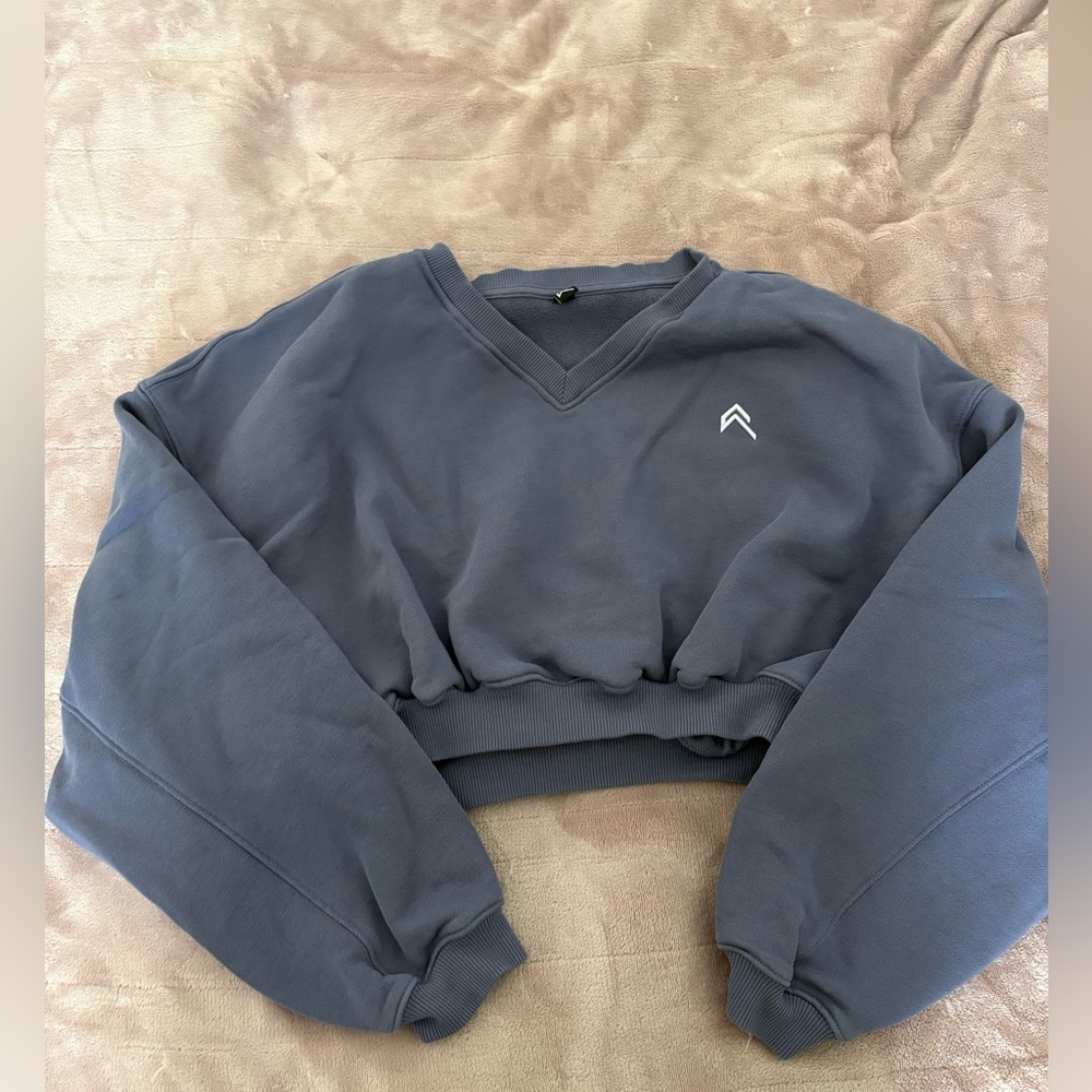 Oner Active All Day Lightweight Oversized V Neck Sweatshirt